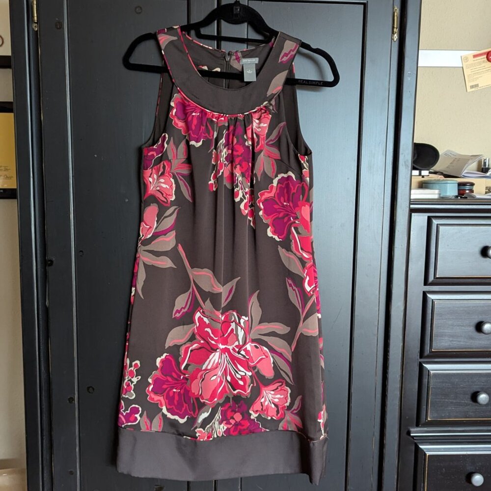 Ann Taylor floral polyester dress